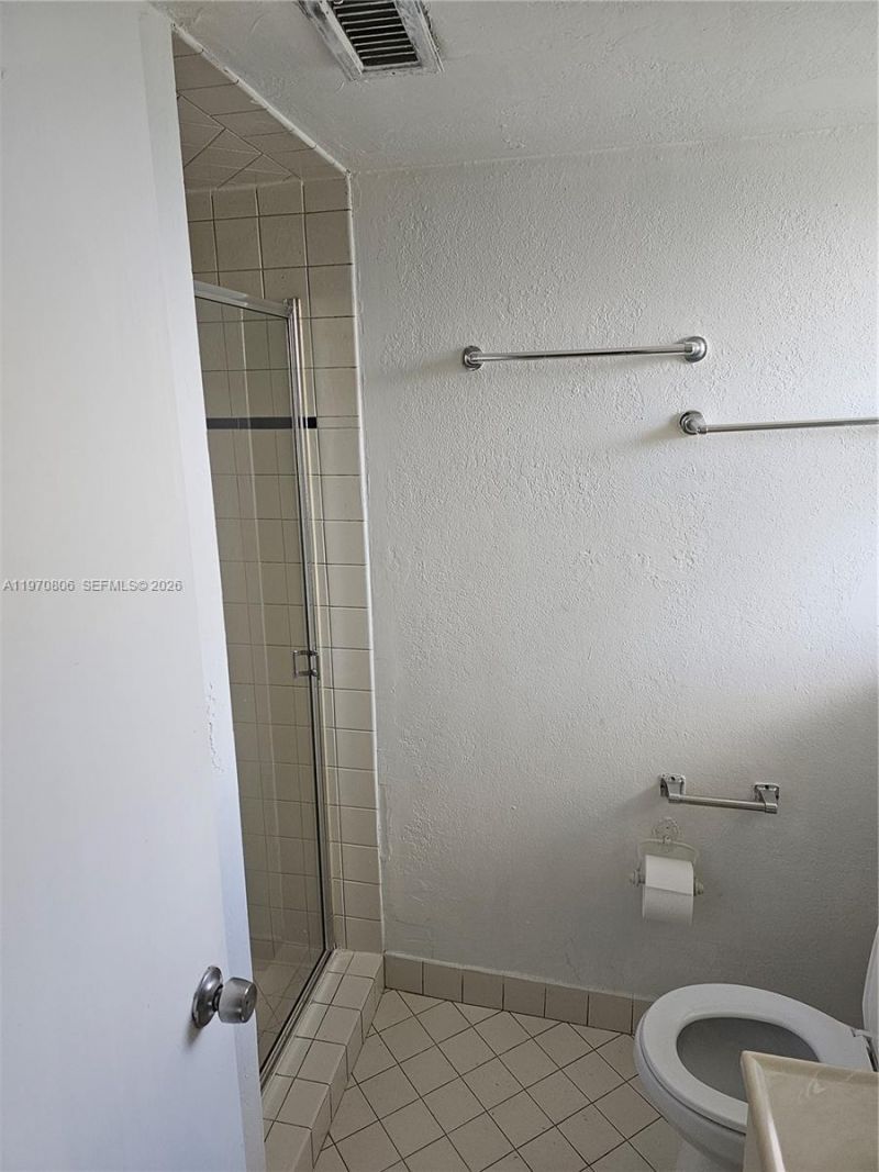 11925 NE 2nd Ave , Unit B403, North Miami, FL 33161 Photo