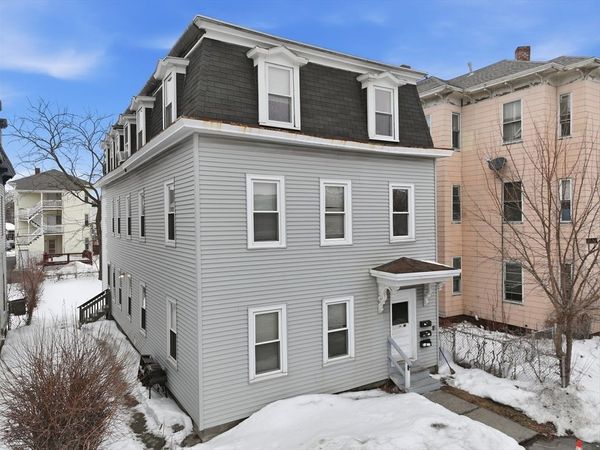 15 Goulding St, Worcester, MA 01609