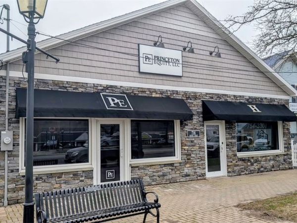 716 Center Street, Lewiston, NY 14092