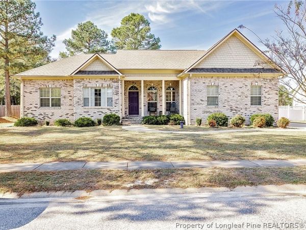 6209 Castlebrooke Lane, Linden, NC 28356