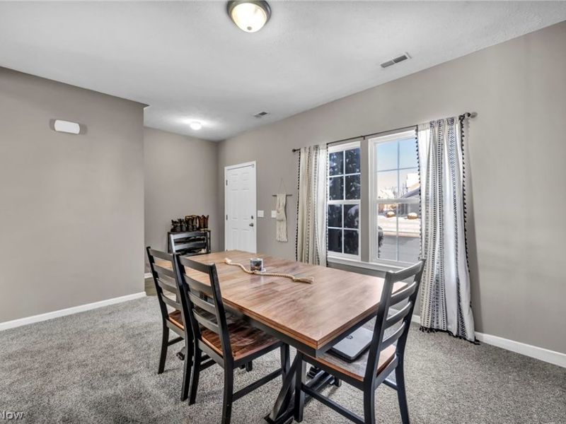 612 S Settlers Lane, Painesville, OH 44077 Photo 11