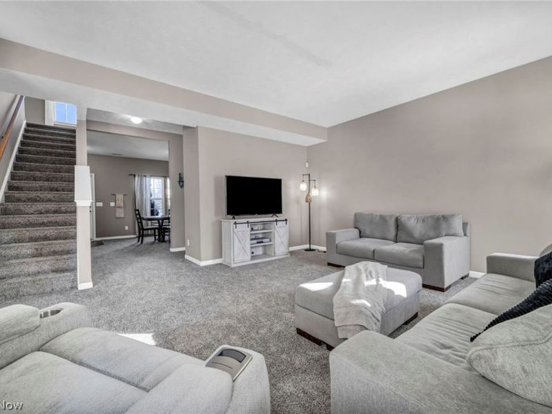 612 S Settlers Lane, Painesville, OH 44077 Photo 4