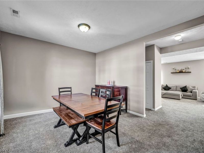 612 S Settlers Lane, Painesville, OH 44077 Photo 9