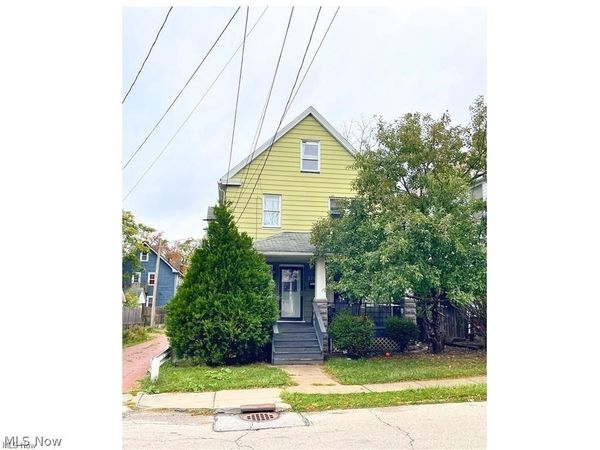3704 Dawning Avenue, Cleveland, OH 44109