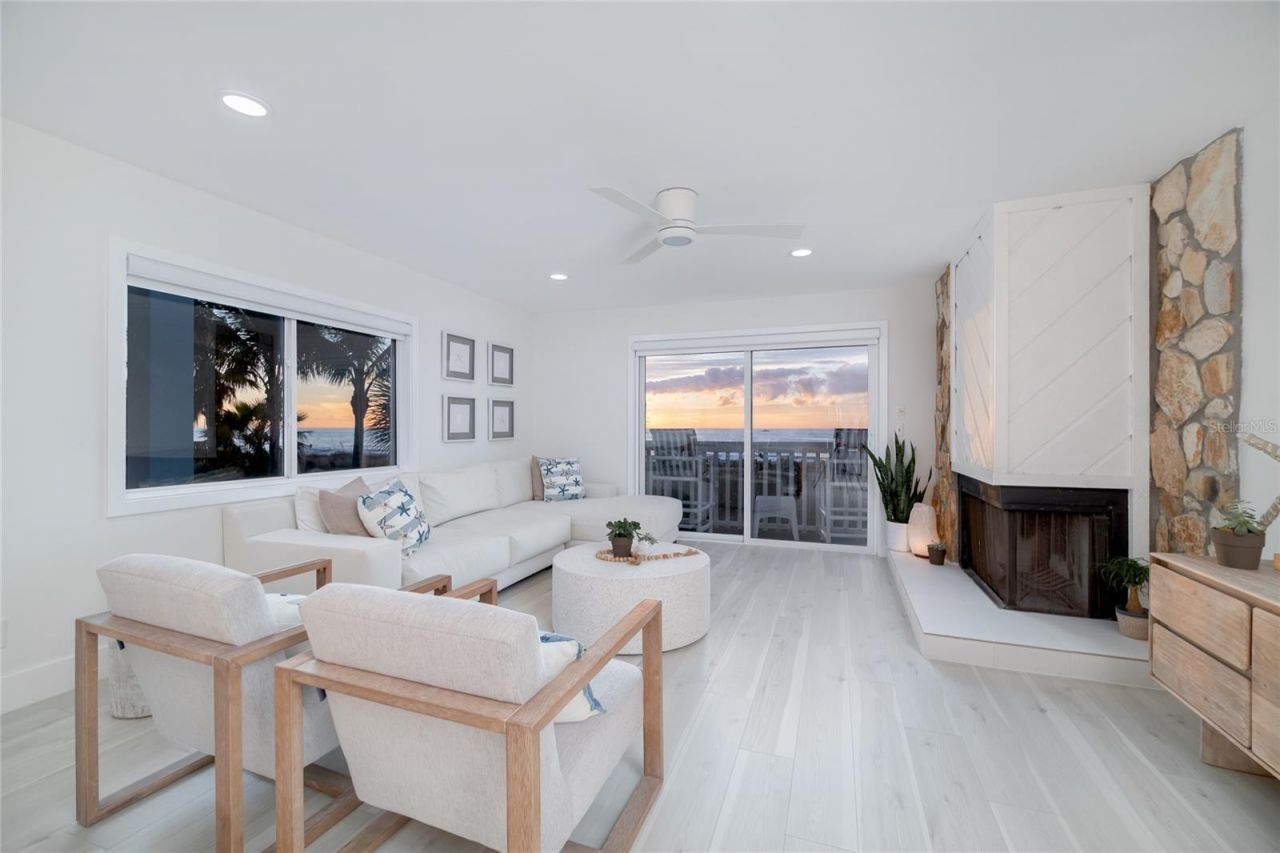 1104 Beach Trail, Unit 1, Indian Rocks Beach, FL 33785 Photo