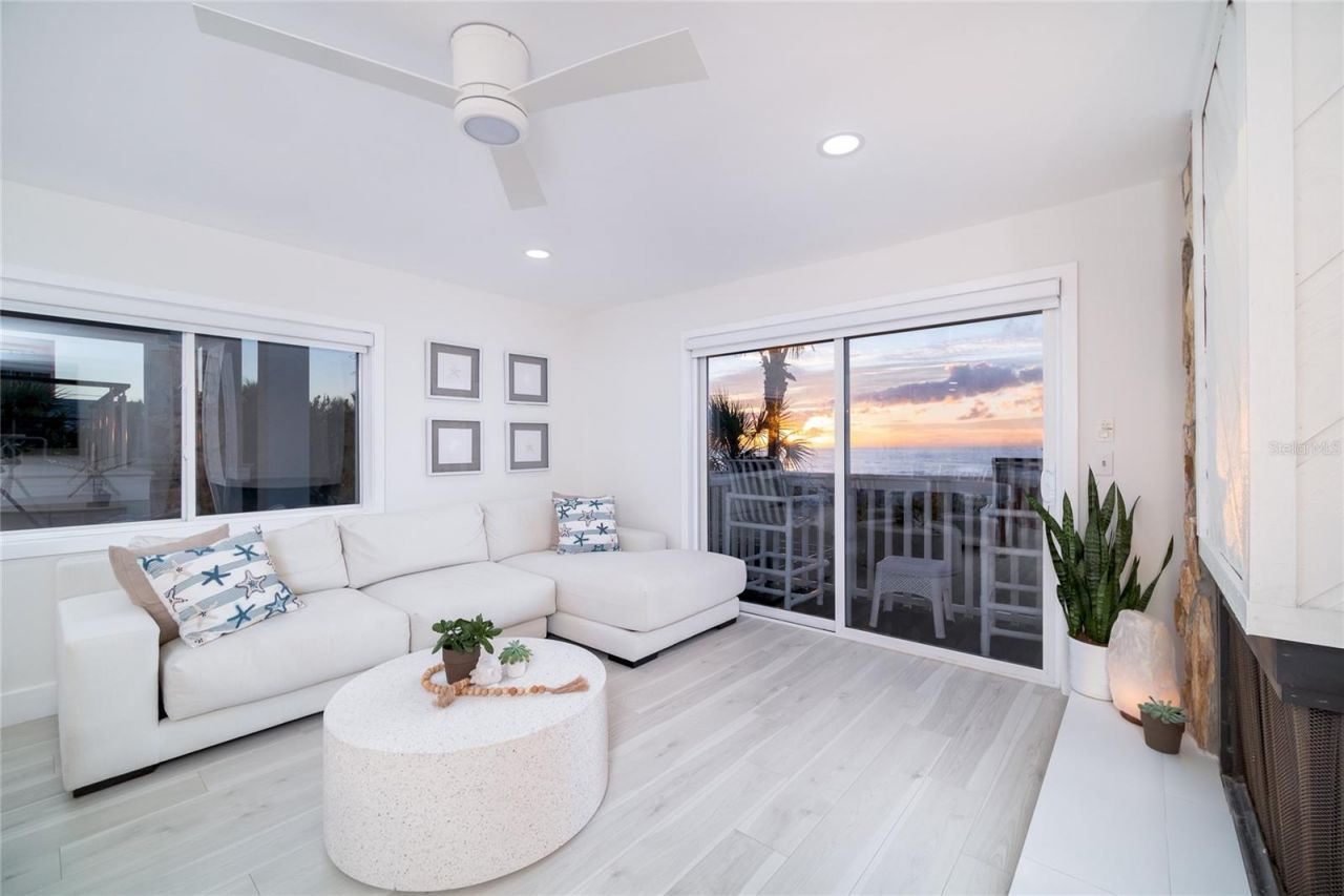 1104 Beach Trail, Unit 1, Indian Rocks Beach, FL 33785 Photo