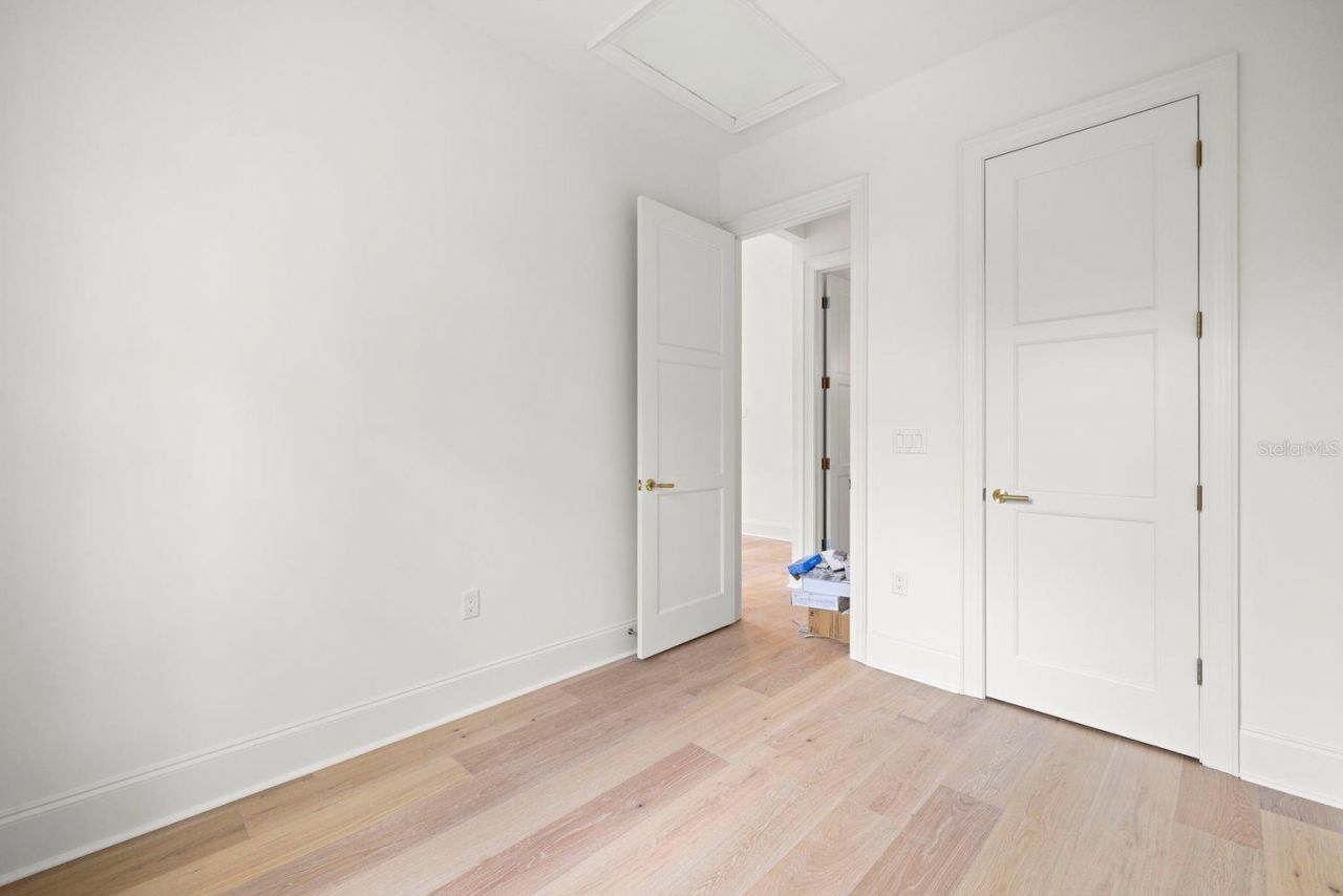 805 17th Avenue Ne, Saint Petersburg, FL 33704 Photo