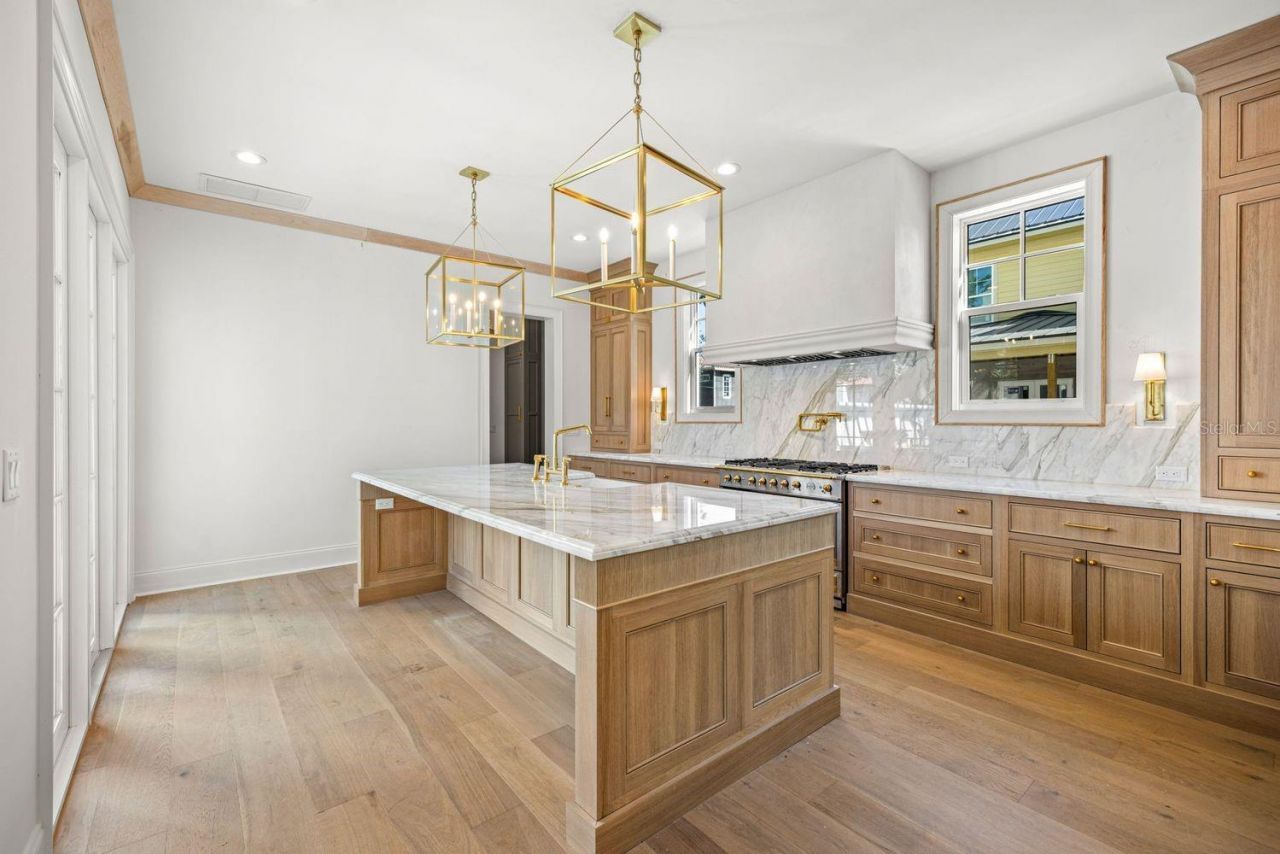 805 17th Avenue Ne, Saint Petersburg, FL 33704 Photo