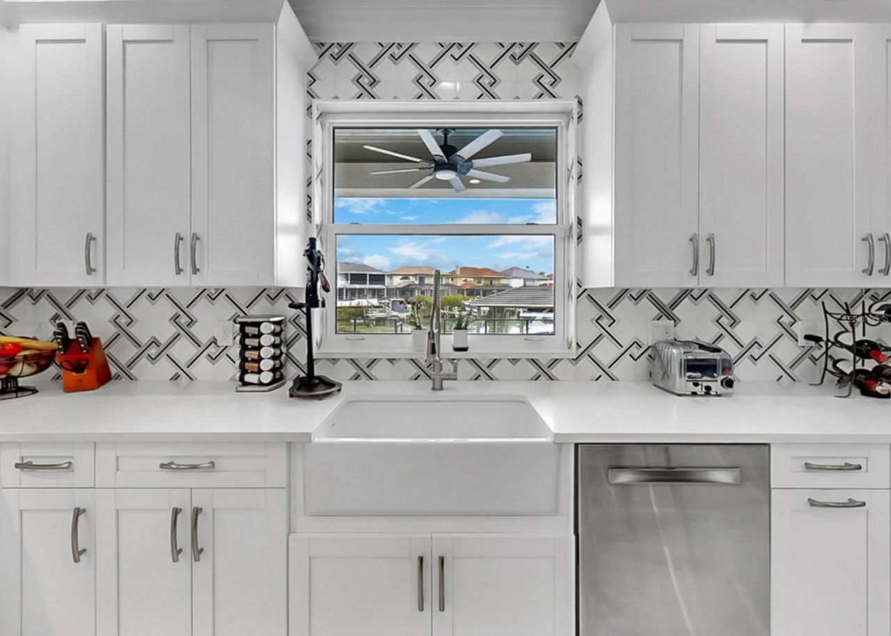 901 Capriccio Lane, Apollo Beach, FL 33572 Photo