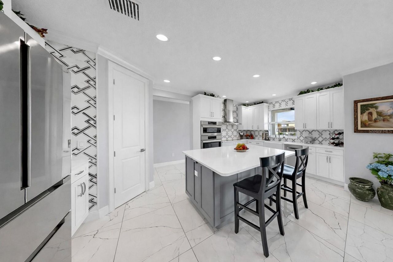 901 Capriccio Lane, Apollo Beach, FL 33572 Photo