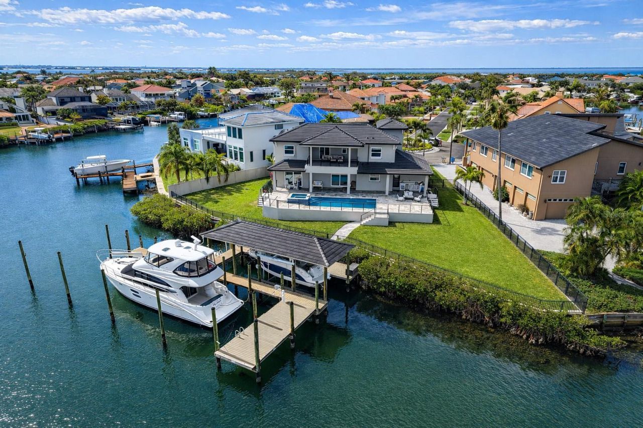 901 Capriccio Lane, Apollo Beach, FL 33572 Photo