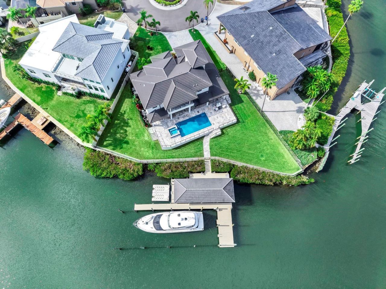 901 Capriccio Lane, Apollo Beach, FL 33572 Photo