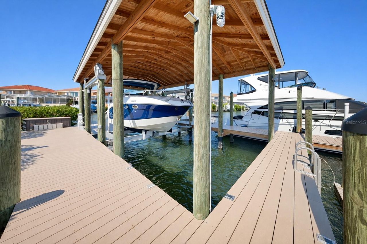 901 Capriccio Lane, Apollo Beach, FL 33572 Photo