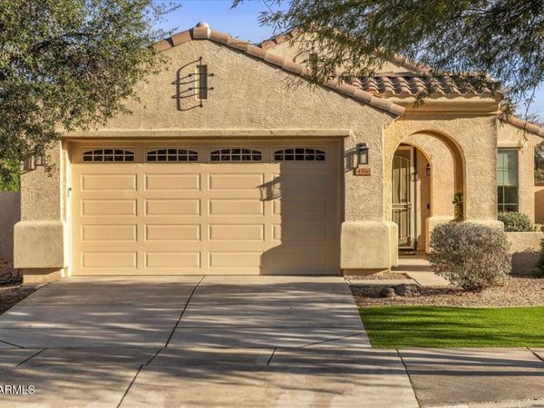 4516 E SANTA FE Lane, Gilbert, AZ 85297