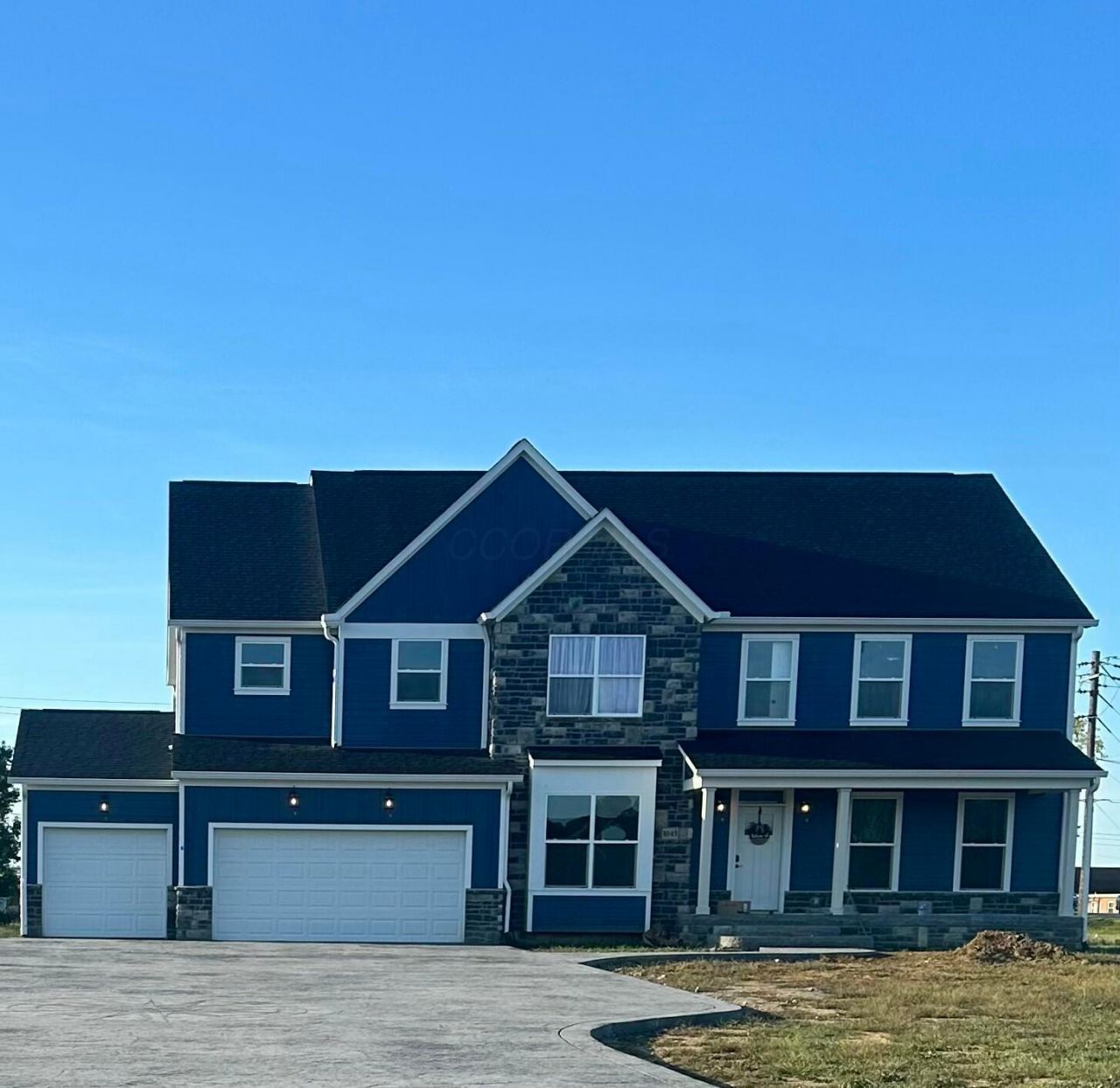 1045 Damon Drive, Washington Court House, OH 43160 Main Photo