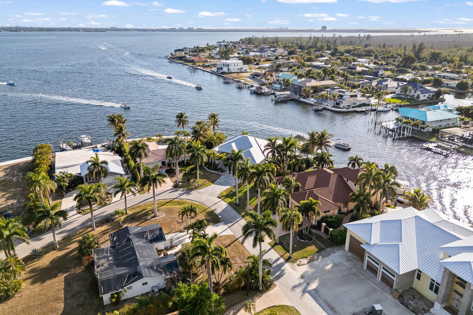 218 Bayshore Dr , Cape Coral, FL 33904 Photo