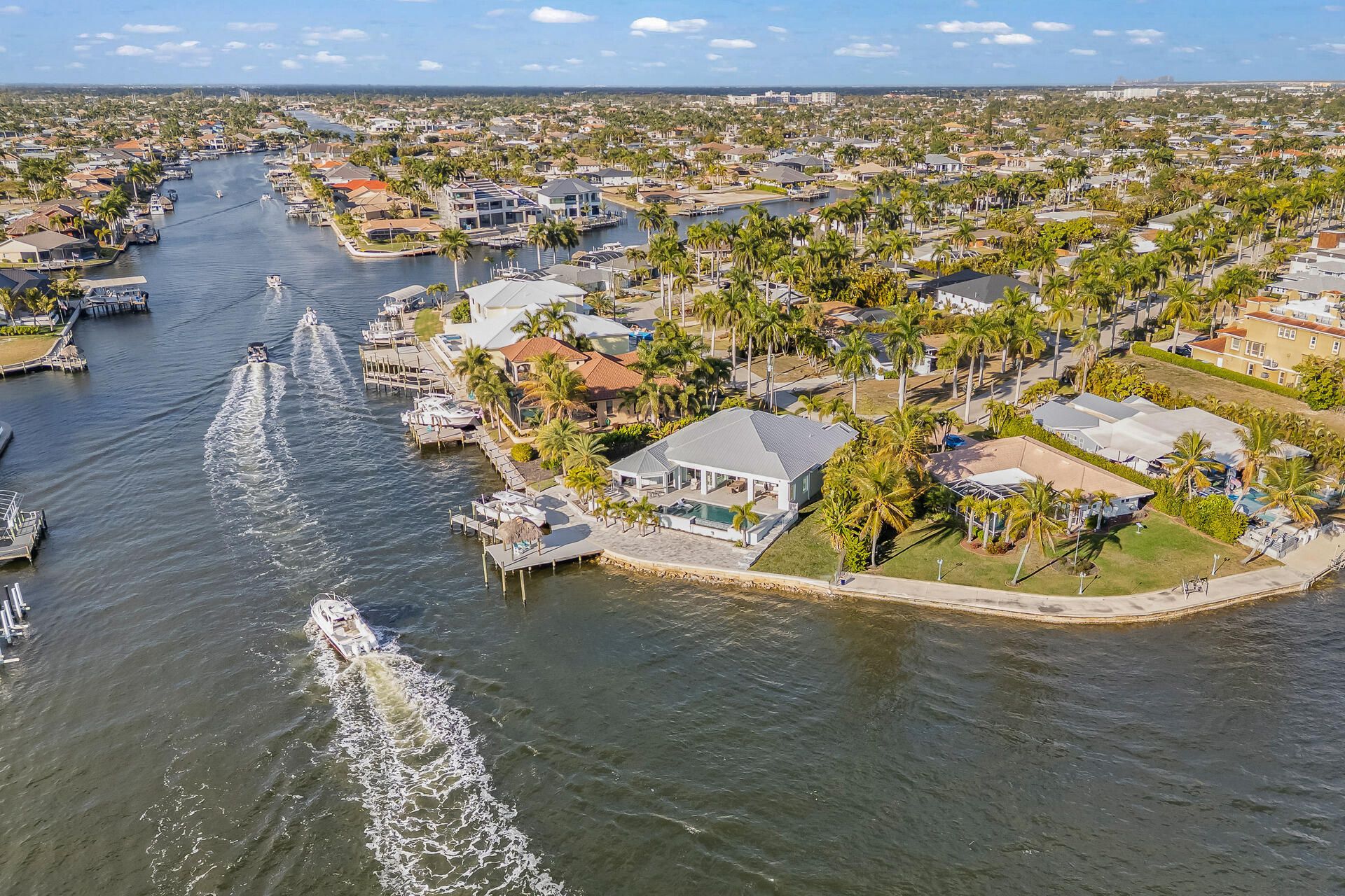 218 Bayshore Dr , Cape Coral, FL 33904 Photo