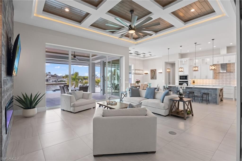 218 Bayshore Dr , Cape Coral, FL 33904 Photo