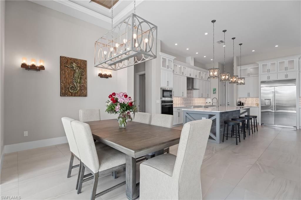 218 Bayshore Dr, Cape Coral, FL 33904 Photo