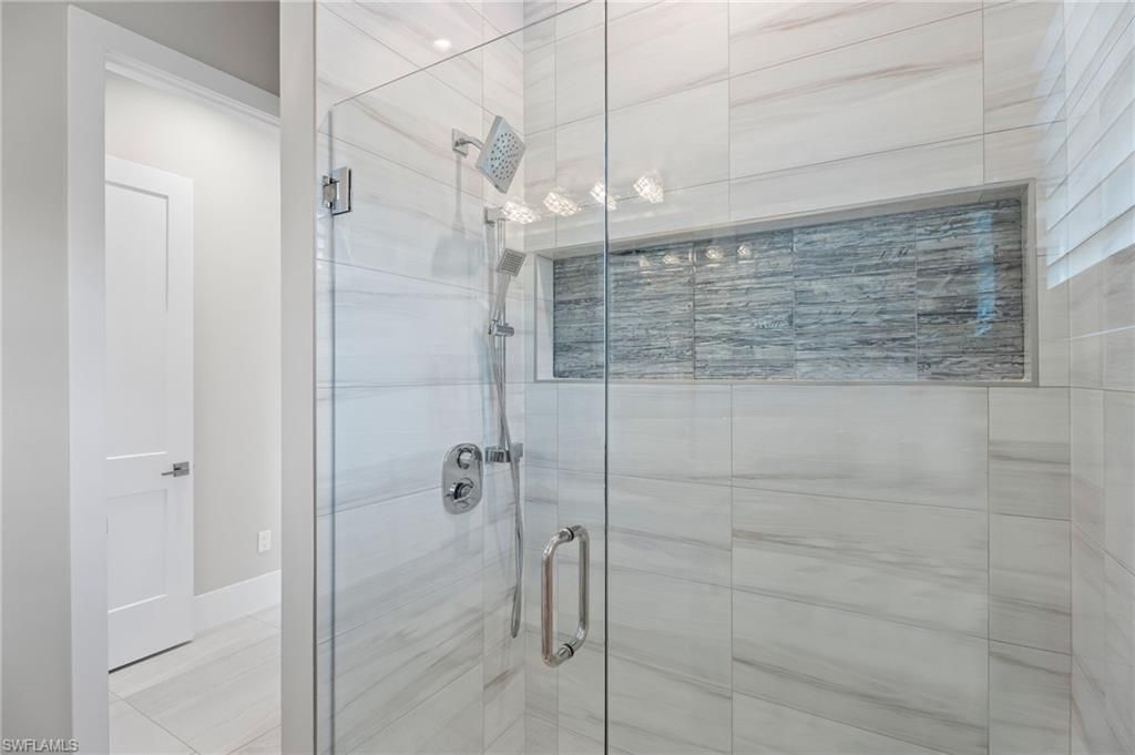 218 Bayshore Dr, Cape Coral, FL 33904 Photo