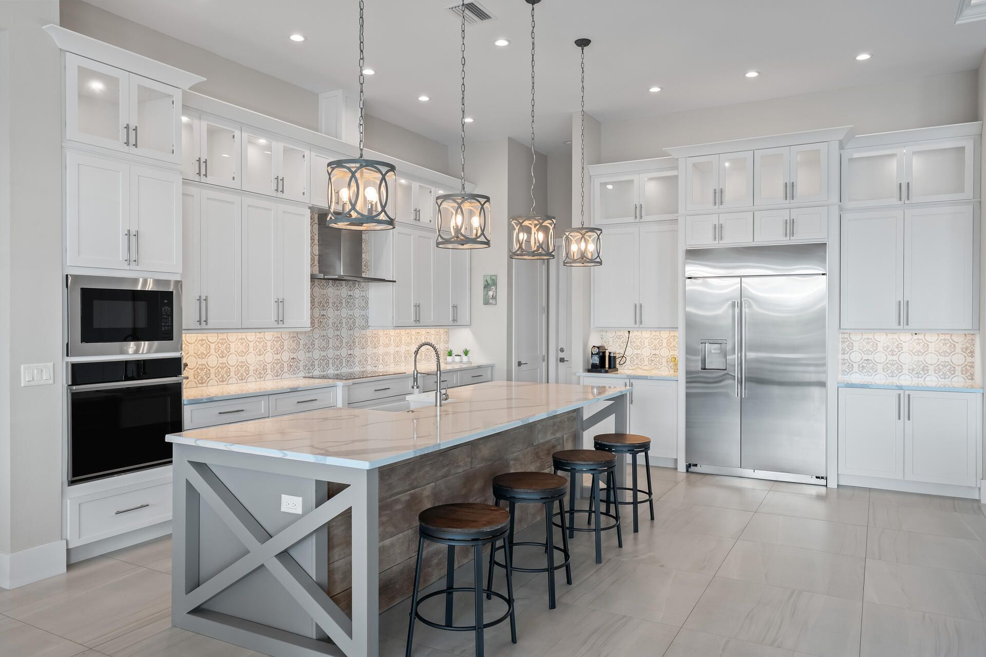 218 Bayshore Dr , Cape Coral, FL 33904 Photo