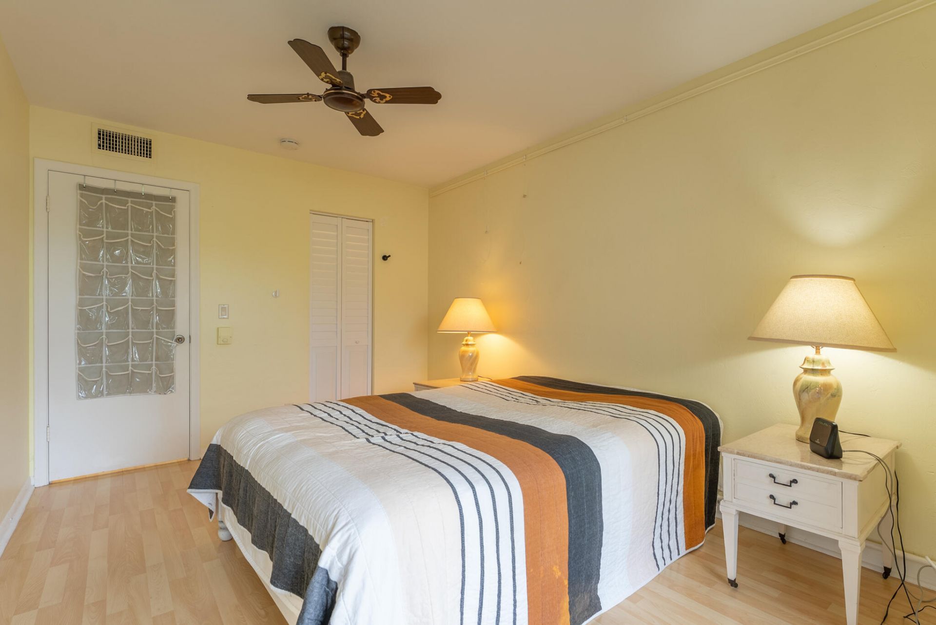 2840 Lake Osborne Drive, Unit 111, Lake Worth Beach, FL 33461 Photo