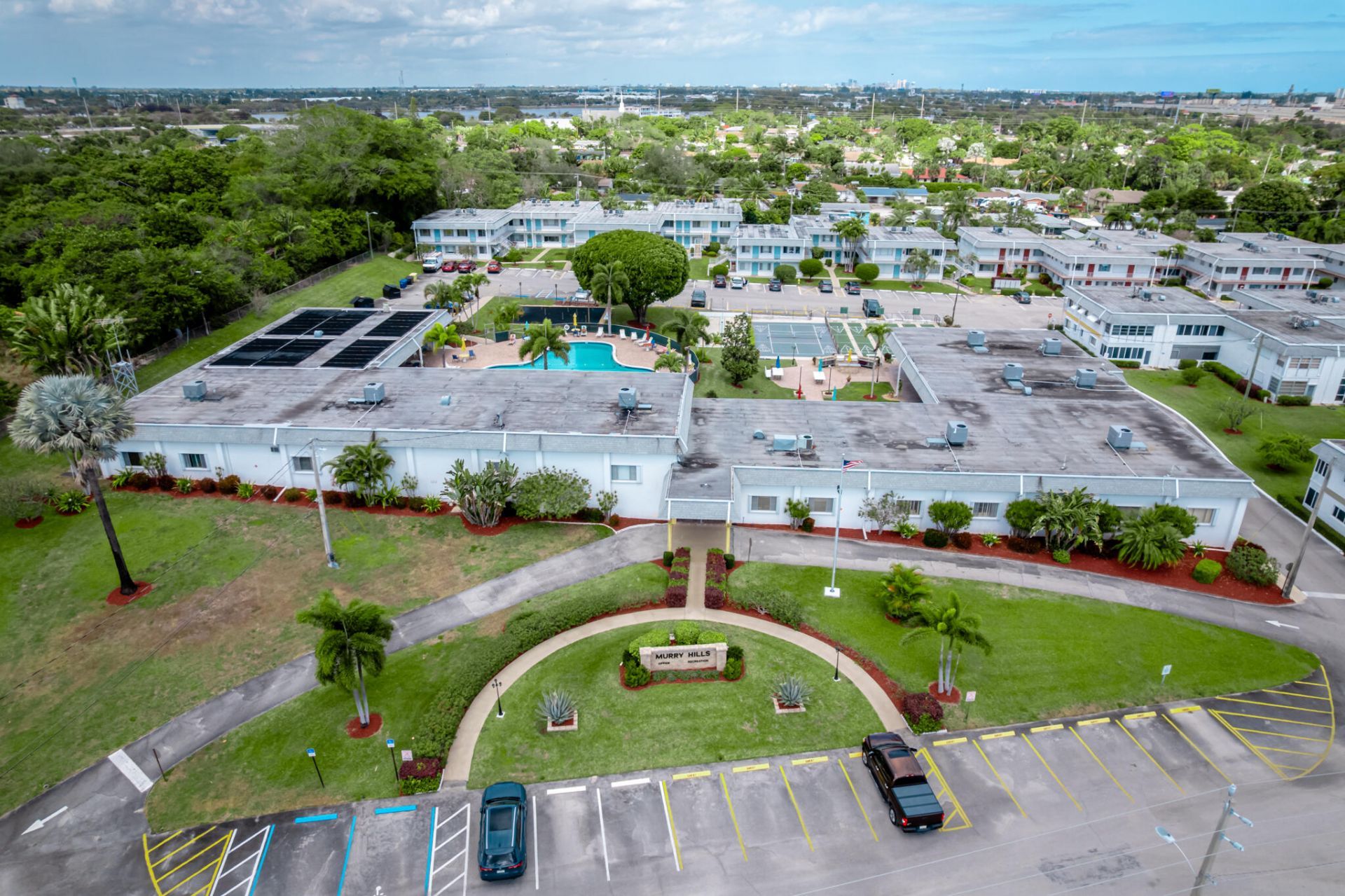 2840 Lake Osborne Drive, Unit 111, Lake Worth Beach, FL 33461 Photo