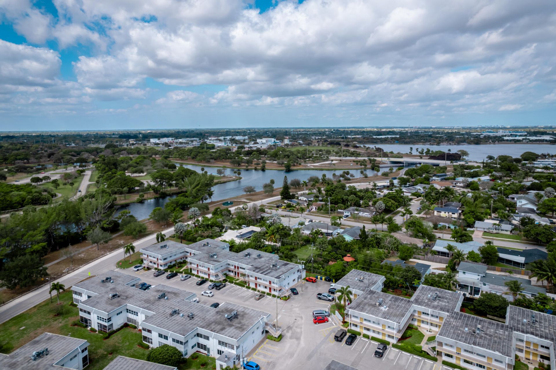 2840 Lake Osborne Drive, Unit 111, Lake Worth Beach, FL 33461 Photo