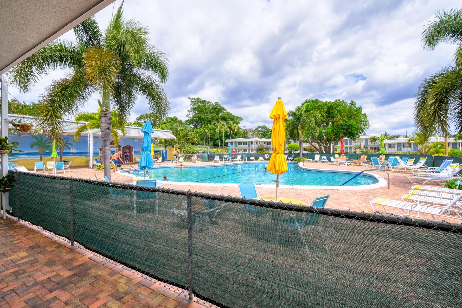 2840 Lake Osborne Drive, Unit 111, Lake Worth Beach, FL 33461 Photo
