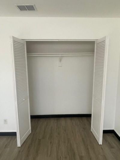 411 SE 10th St, Unit 5, Hallandale Beach, FL 33009 Photo