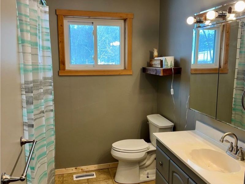 470 Nel Da Mar Drive, New Concord, OH 43762 Photo 8