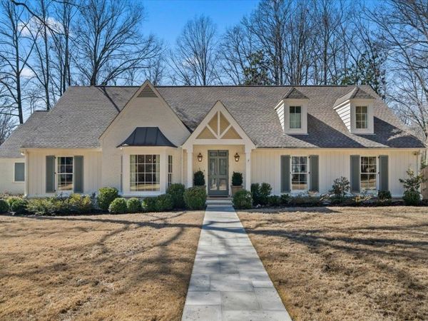 8301 BEEKMAN PL, Germantown, TN 38139