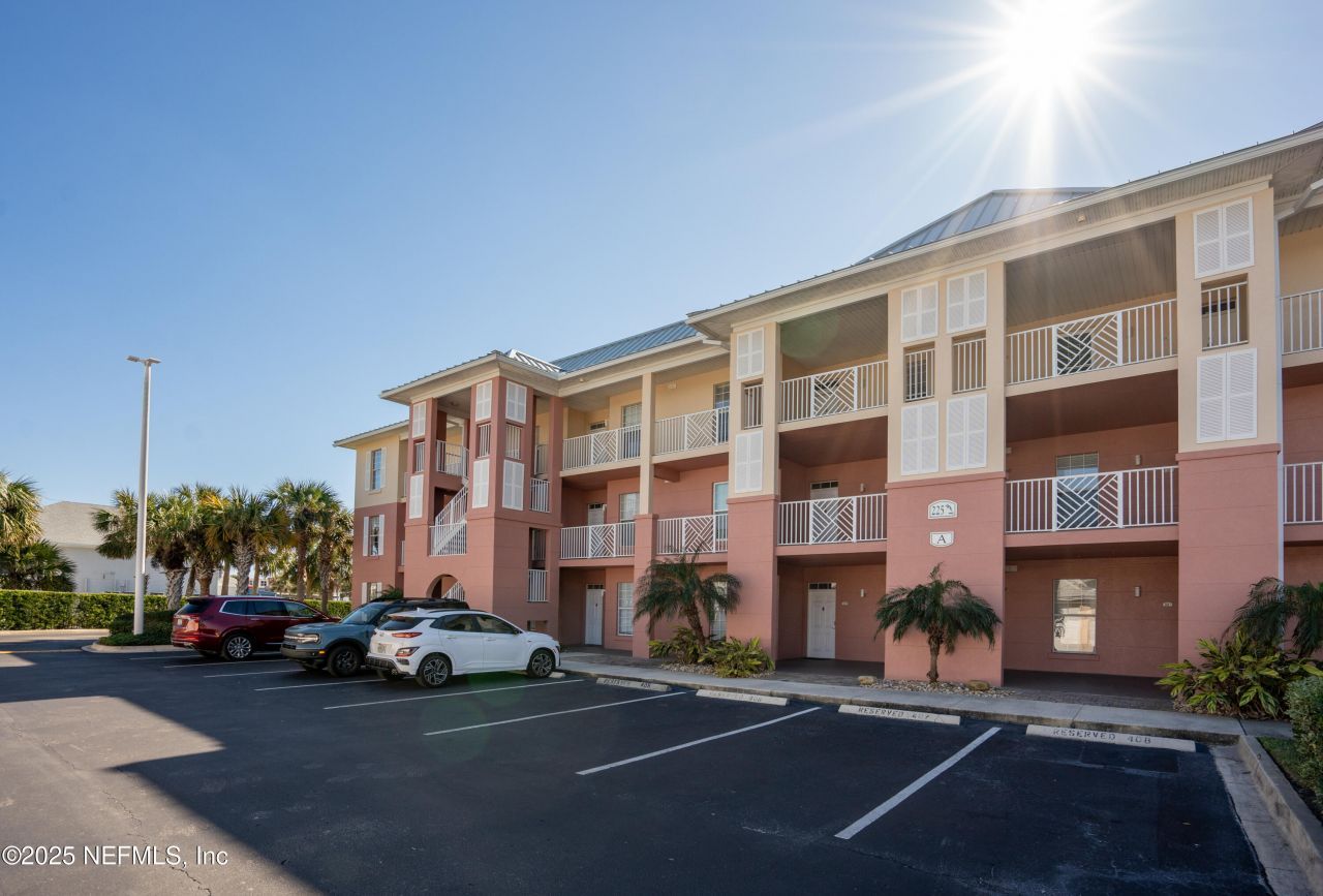 225 Atlantis Circle, Unit 101, Saint Augustine Beach, FL 32080 Photo
