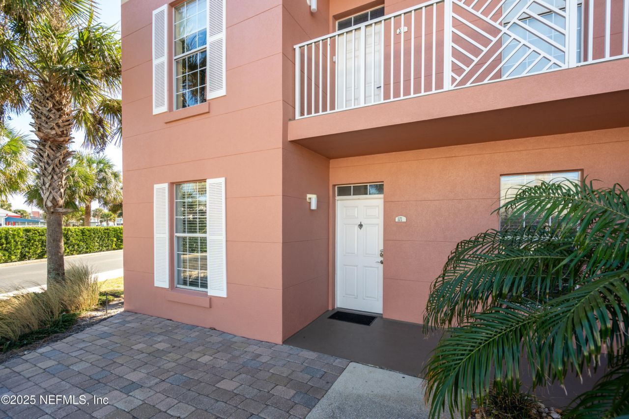 225 Atlantis Circle, Unit 101, Saint Augustine Beach, FL 32080 Photo