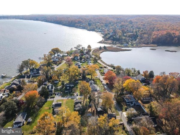 525 JAMES AVENUE , TRACYS LANDING, MD 20779