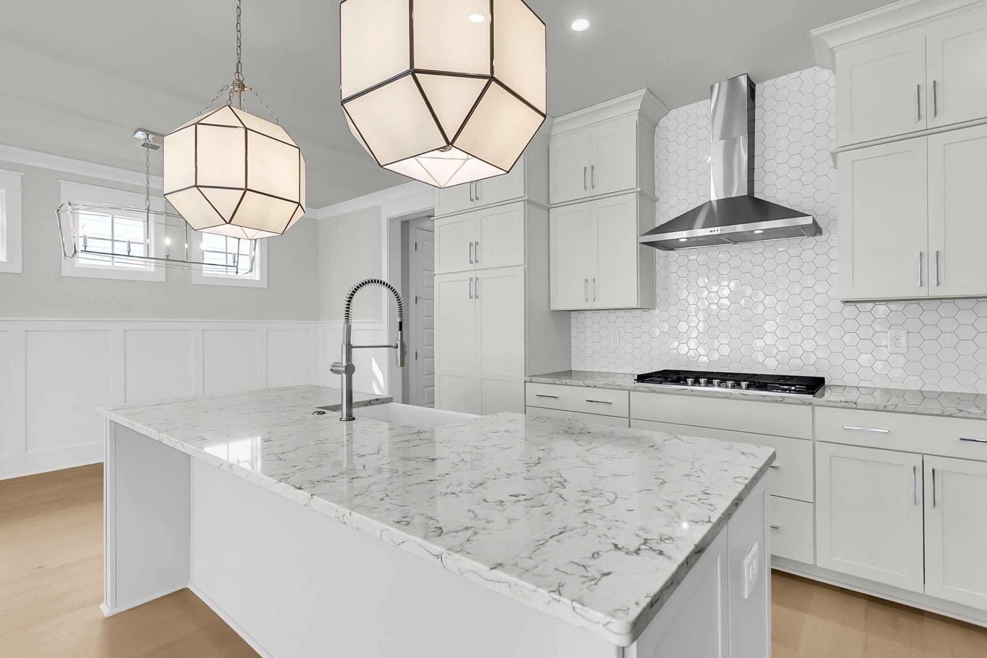 7010 Alpine Bay Lane Photo 38