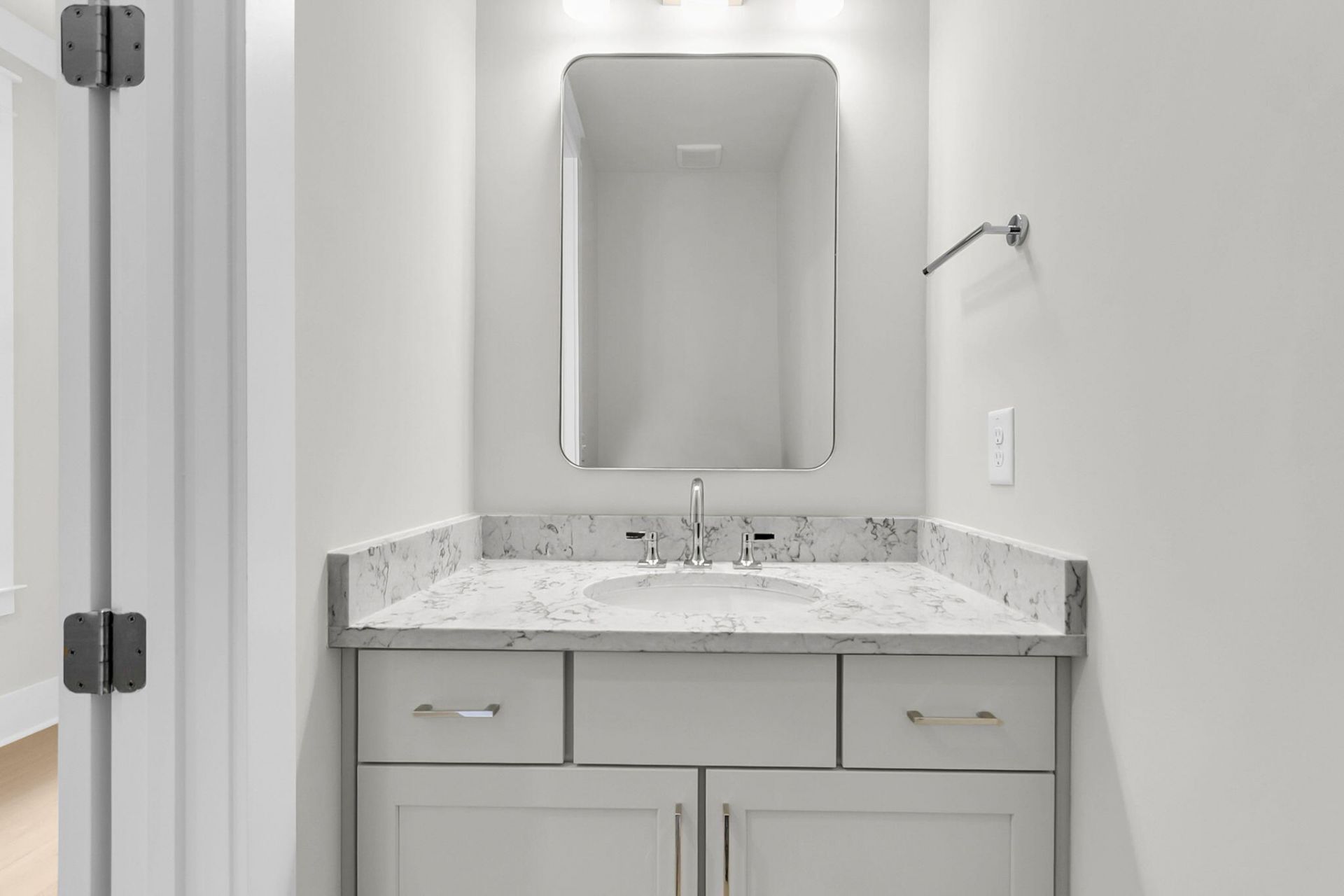 7010 Alpine Bay Lane Photo 50