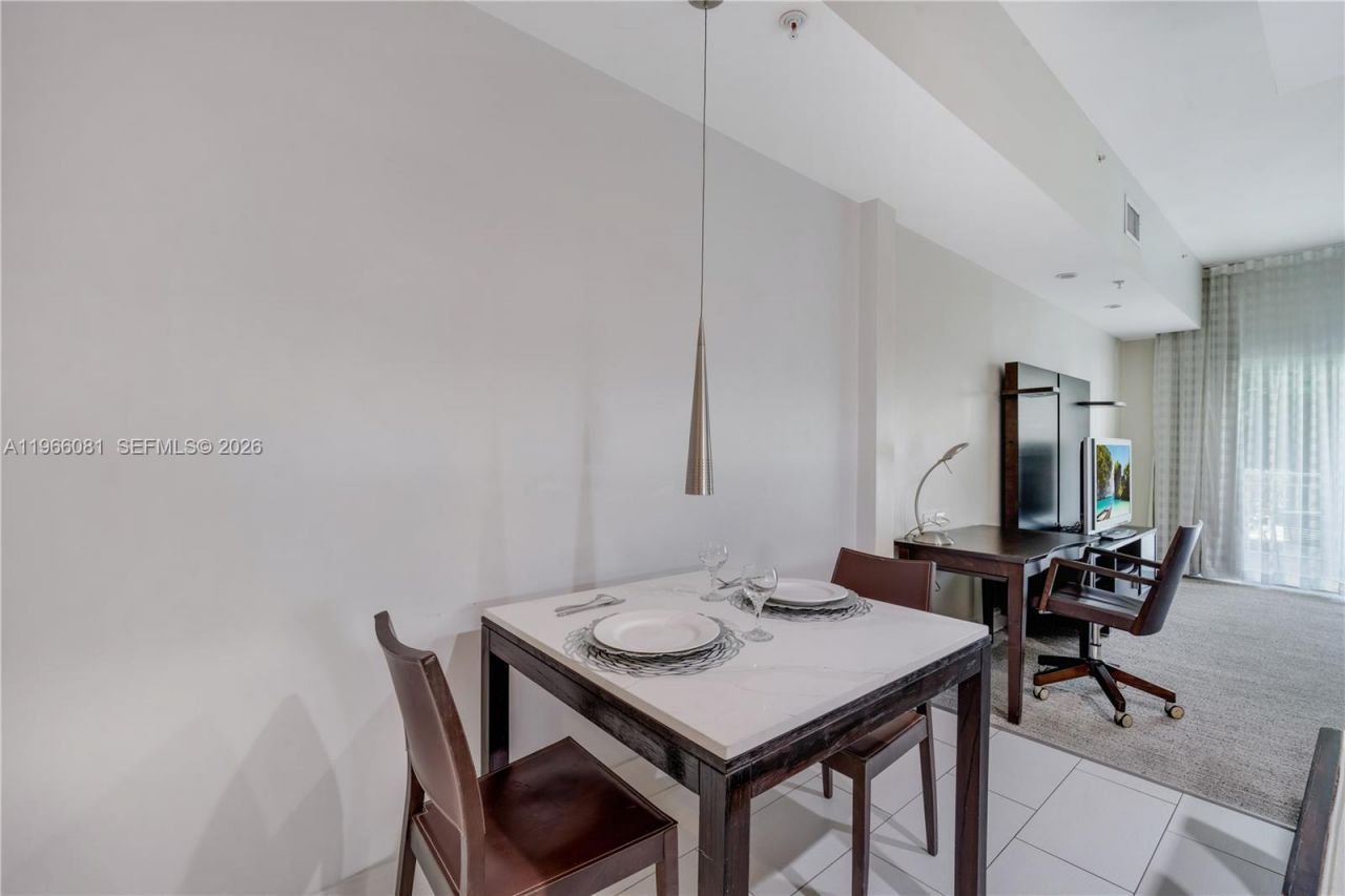 5300 NW 87th Ave , Unit 108, Doral, FL 33178 Photo