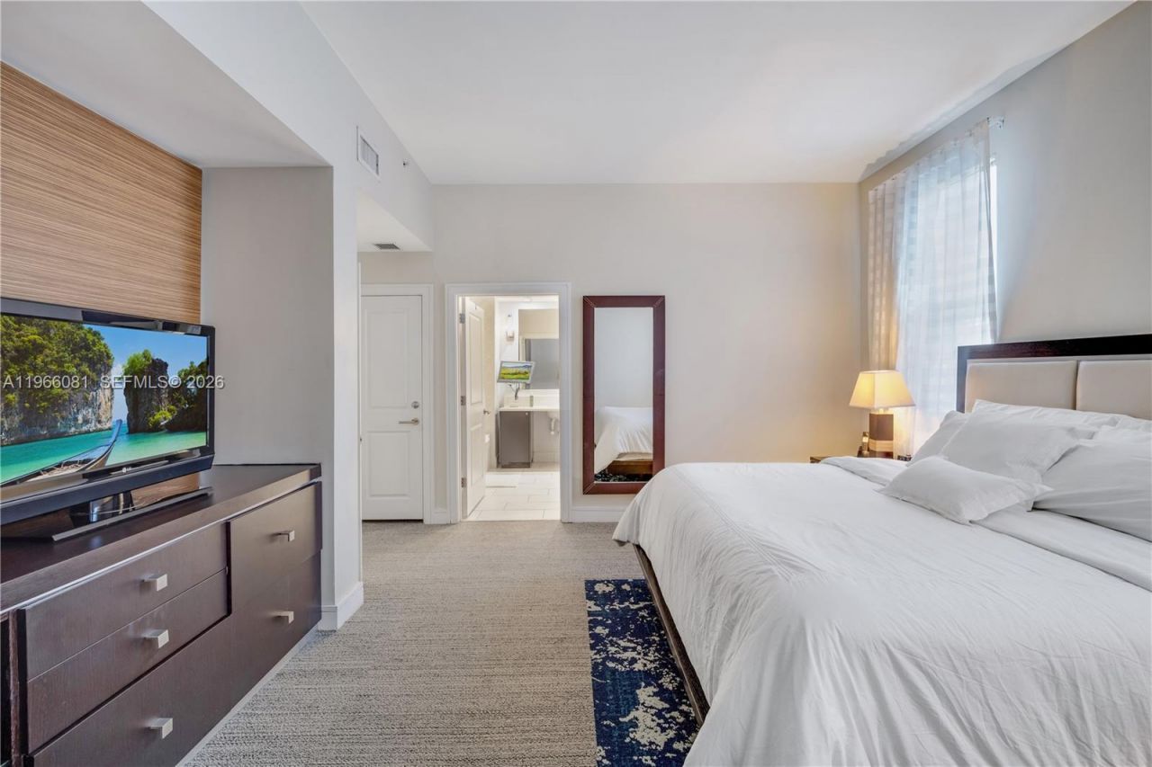 5300 NW 87th Ave , Unit 108, Doral, FL 33178 Photo