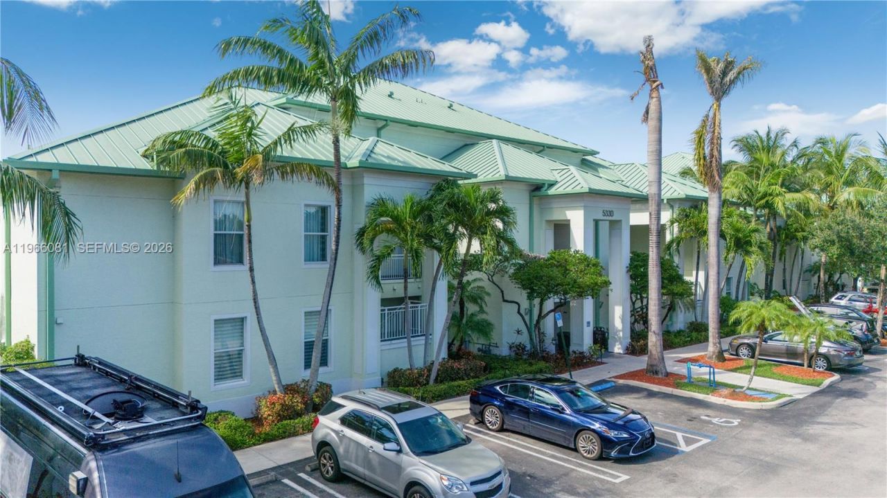 5300 NW 87th Ave , Unit 108, Doral, FL 33178 Photo