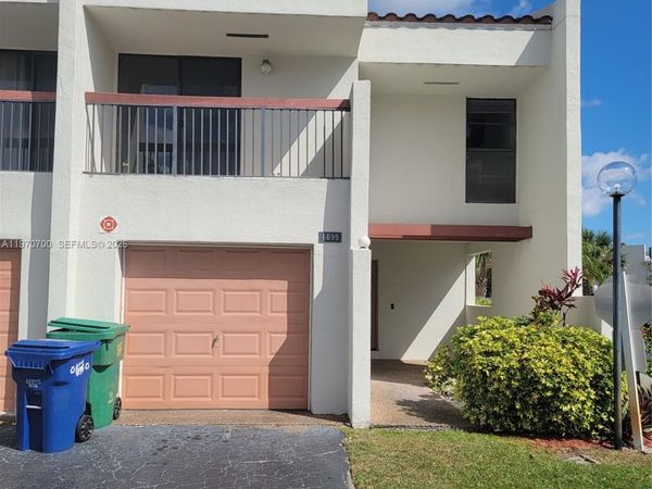 6699 Racquet Club Dr, Unit 198, Lauderhill, FL 33319