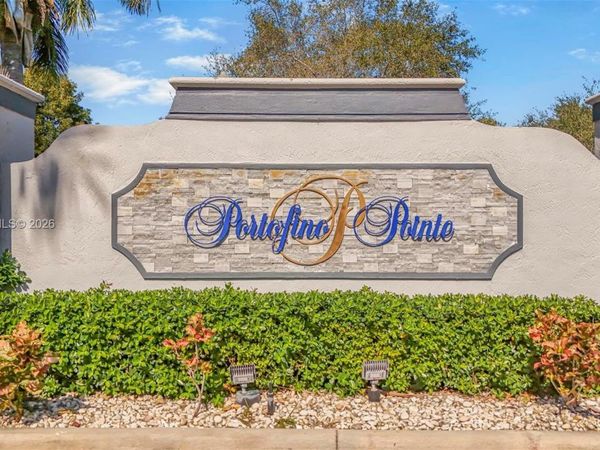 3736 NE 9 CT, Homestead, FL 33033