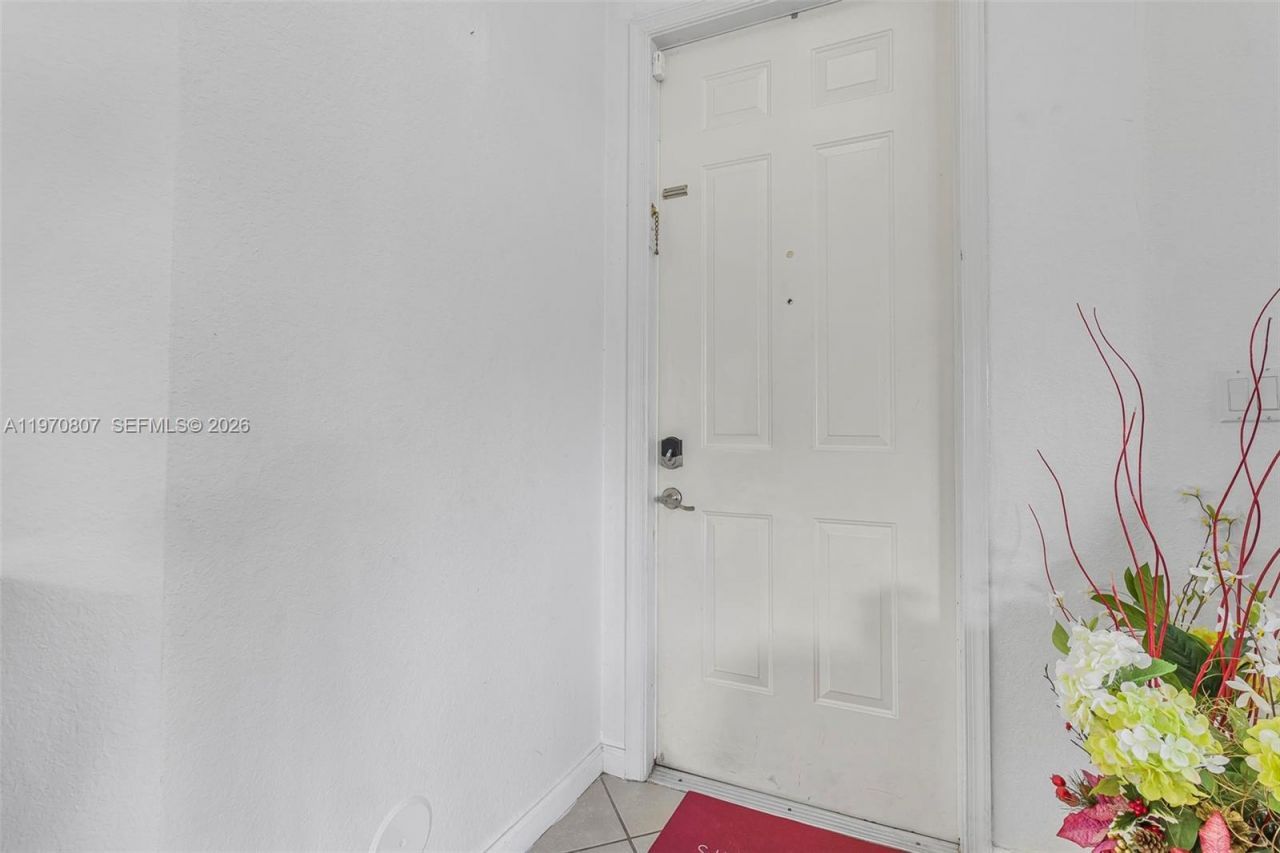 3736 NE 9 Ct , Homestead, FL 33033 Photo