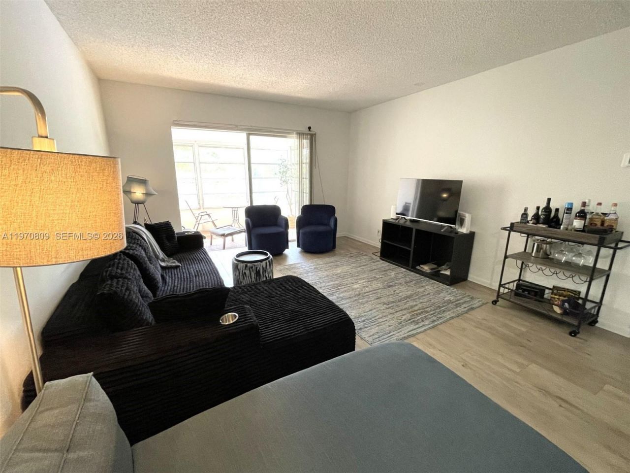 5102 NW 36th St, Unit 611, Lauderdale Lakes, FL 33319 Photo