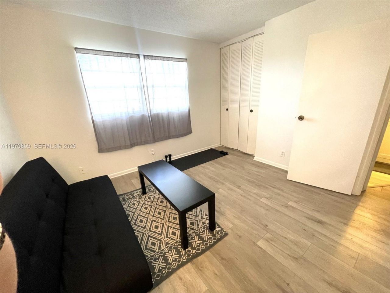 5102 NW 36th St, Unit 611, Lauderdale Lakes, FL 33319 Photo