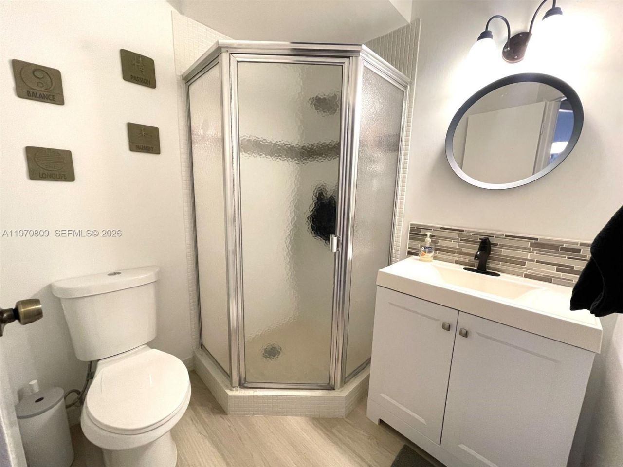 5102 NW 36th St, Unit 611, Lauderdale Lakes, FL 33319 Photo