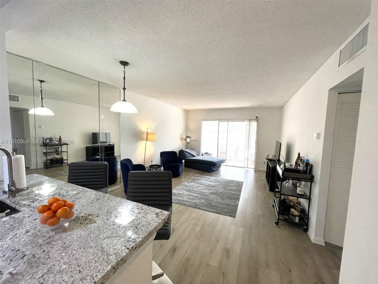 5102 NW 36th St, Unit 611, Lauderdale Lakes, FL 33319 Photo