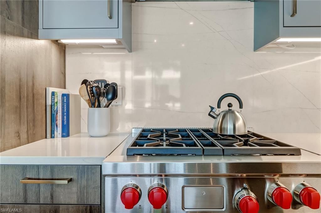 850 Central Ave, Unit 209, Naples, FL 34102 Photo