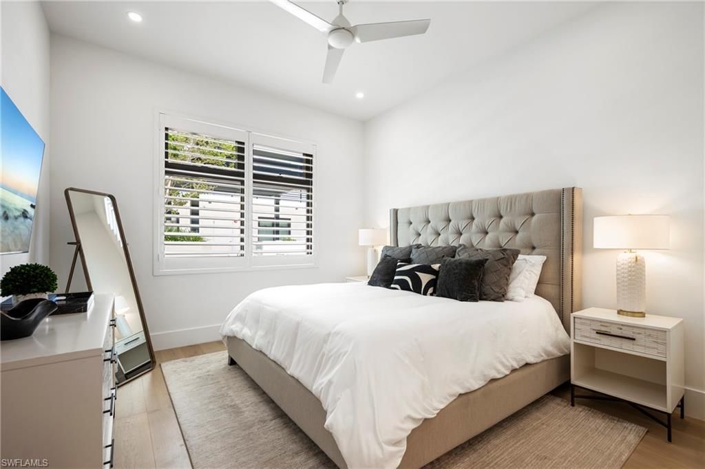 850 Central Ave, Unit 209, Naples, FL 34102 Photo