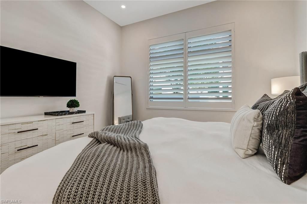 850 Central Ave, Unit 209, Naples, FL 34102 Photo